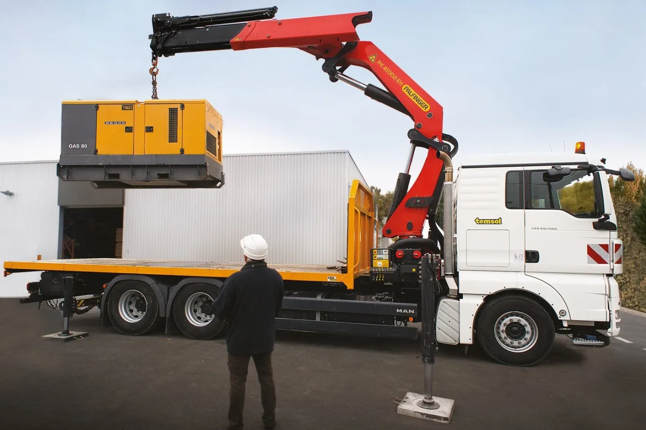 Кран-манипулятор PK 41002 EH High Performance