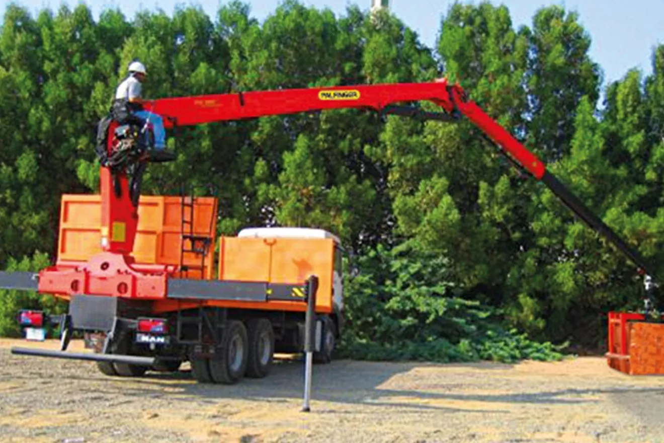 Кран-манипулятор PK 35001 EL High Performance