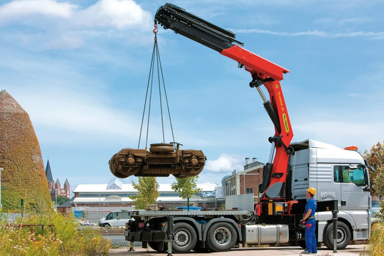 Кран-манипулятор PK 40002 EH High Performance